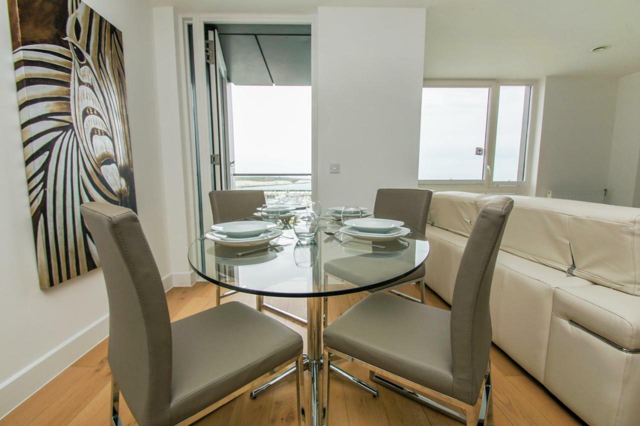 Orion Marina Sea View - Parking - By Brighton Holiday Lets Exterior photo